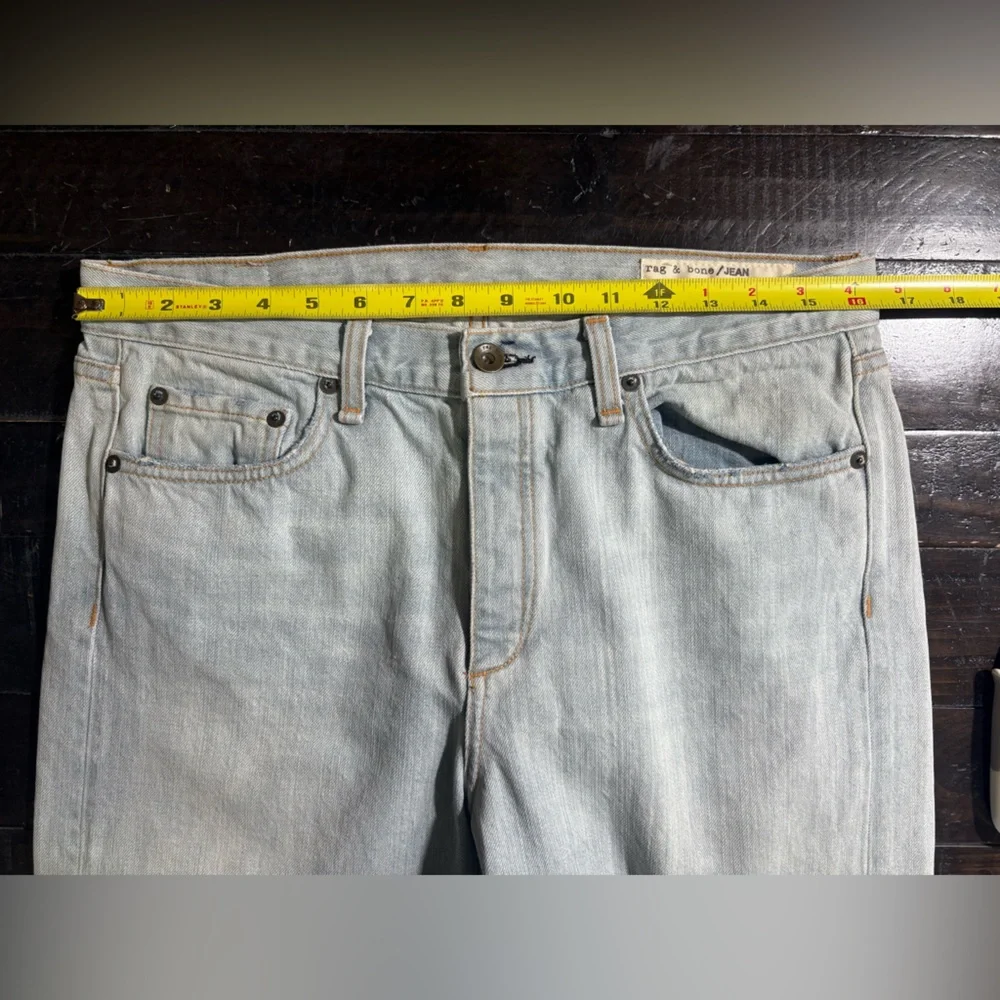 Rag & Bone Frayed Hem Jeans Women’s Size 29 - Charleston Wash